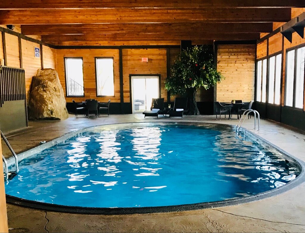 Indoor Pool Heated To ?w=1100&h= 1&s=1