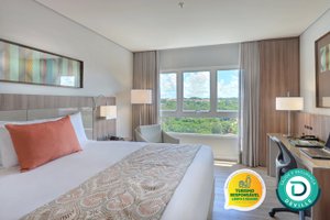 Room & Suite