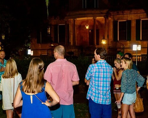 savannah confidential walking tour