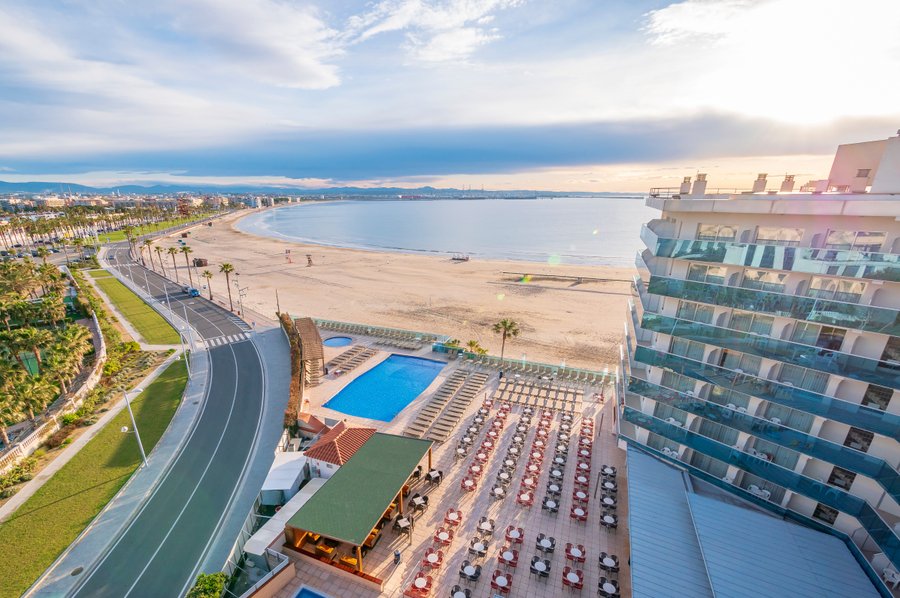 GOLDEN DONAIRE BEACH Updated 2022 Prices (La Pineda, Costa Dorada, Spain)