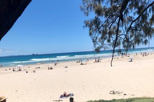 Pool & Beach