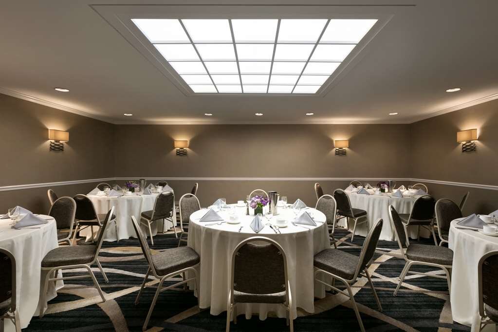 Hotel photo 45 of LaGuardia Plaza Hotel.