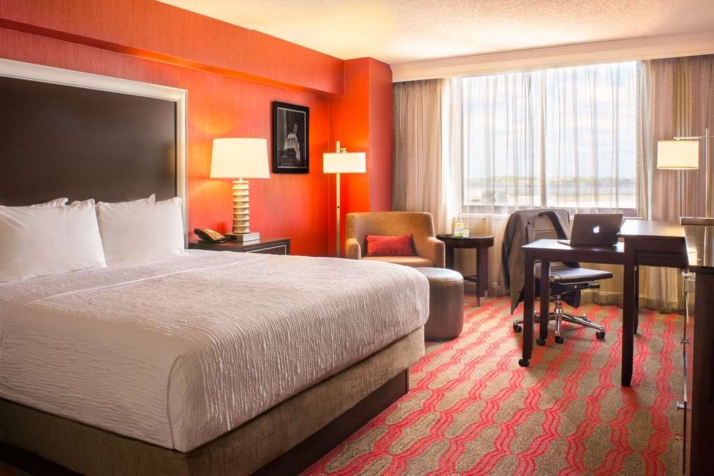 Hotel photo 27 of LaGuardia Plaza Hotel.