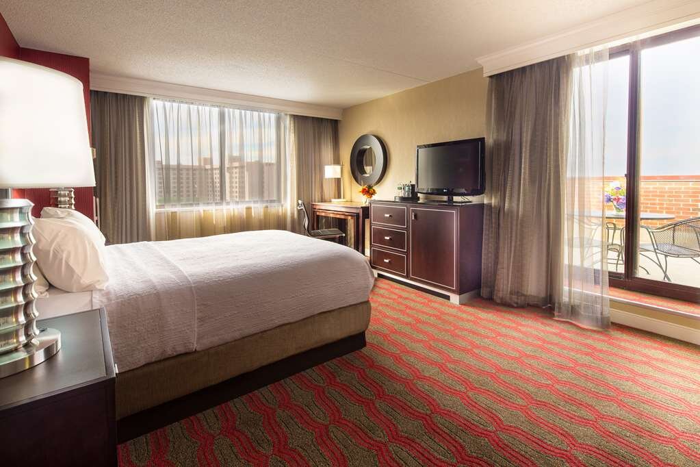 Hotel photo 22 of LaGuardia Plaza Hotel.