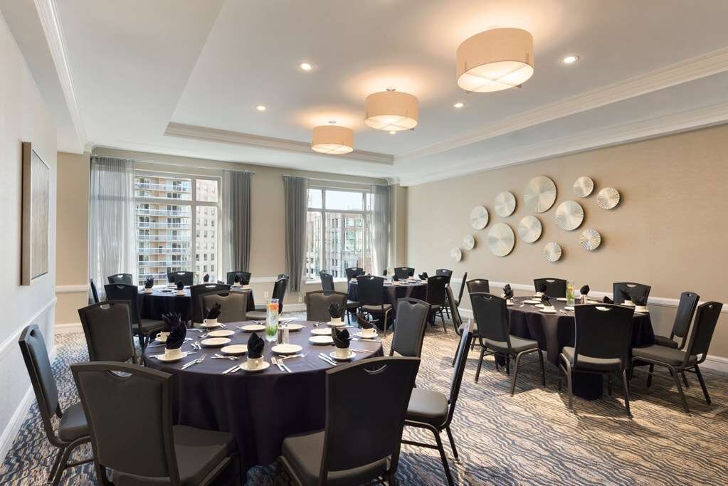 Hotel photo 31 of Hilton Garden Inn Chicago Downtown/Magnificent Mile.