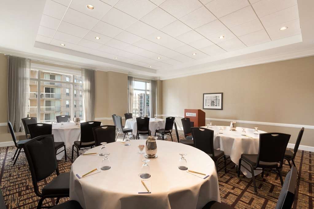 Hotel photo 55 of Hilton Garden Inn Chicago Downtown/Magnificent Mile.