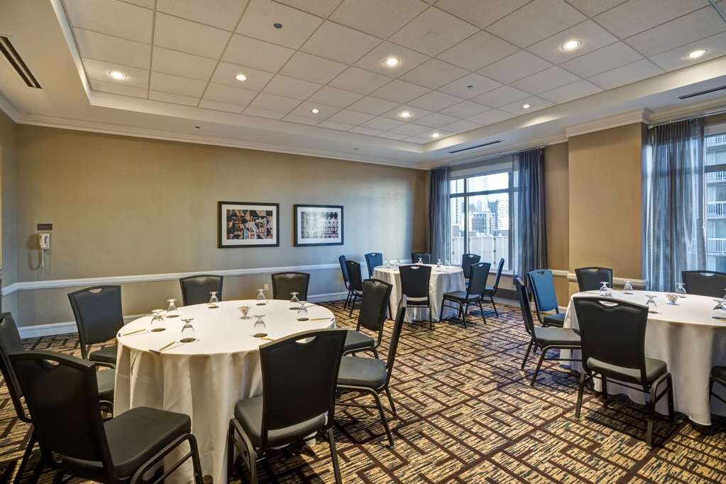 Hotel photo 16 of Hilton Garden Inn Chicago Downtown/Magnificent Mile.