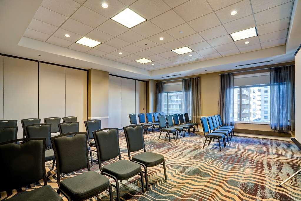 Hotel photo 67 of Hilton Garden Inn Chicago Downtown/Magnificent Mile.