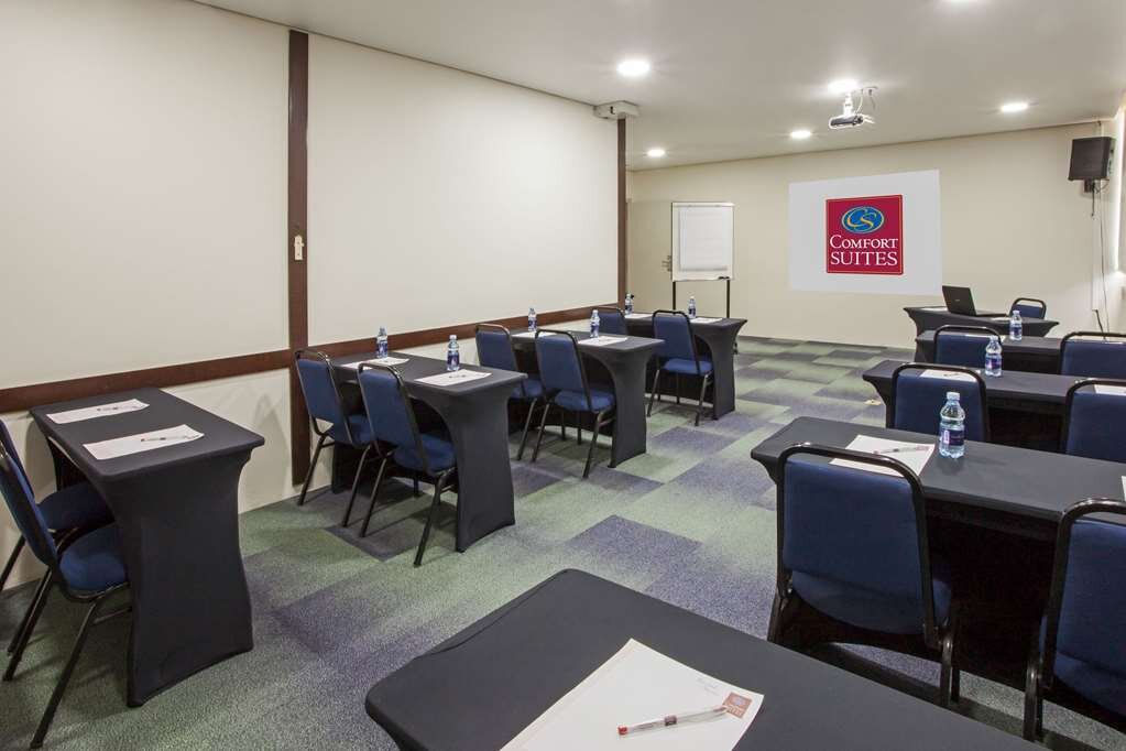 Hotel photo 10 of Comfort Suites Campinas.