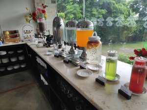 Bersantap