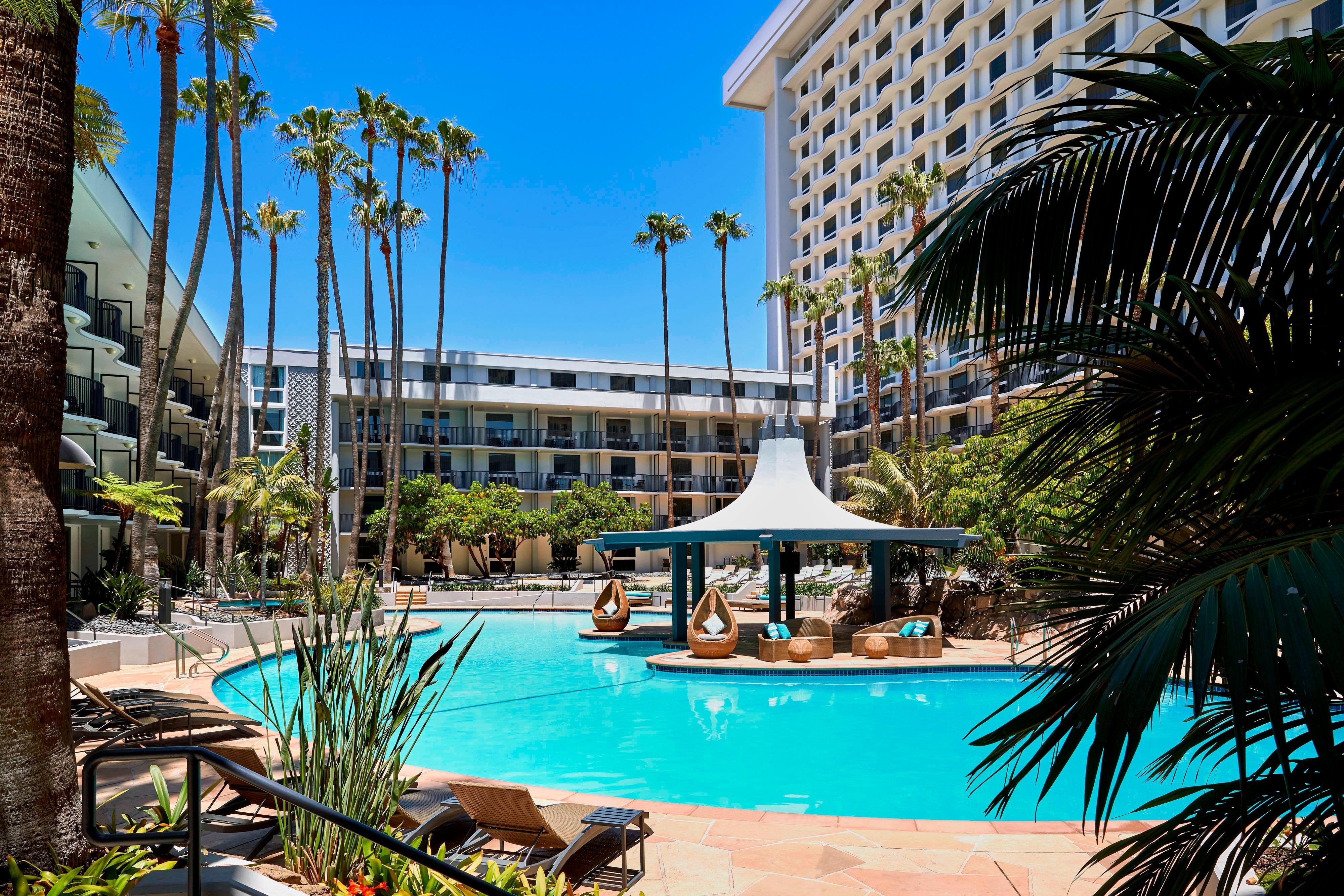 LOS ANGELES AIRPORT MARRIOTT Updated 2020 Prices Hotel Reviews CA   Recreational Facilities 