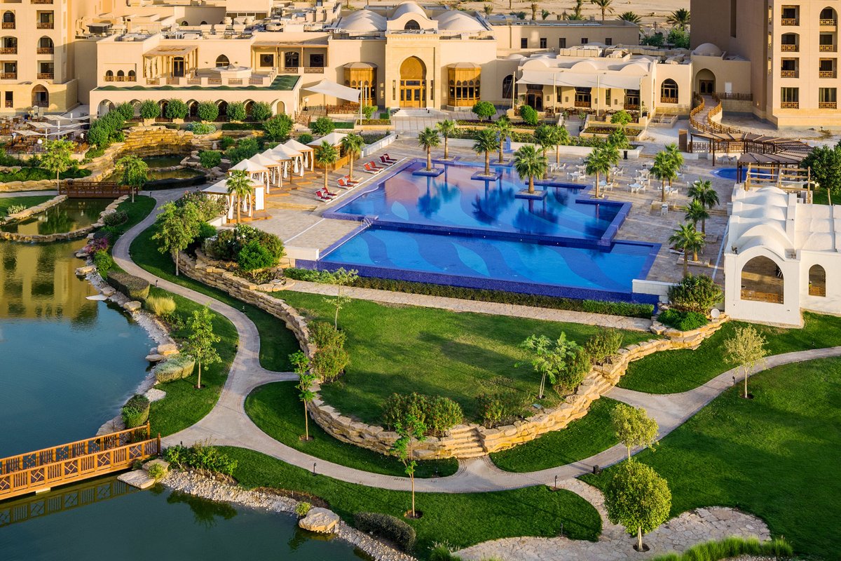 منتجع في العمارية