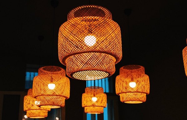 Lampeskjermer & -føtter – Bolina