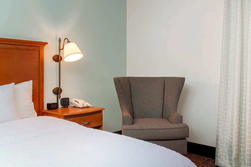 Hotel photo 16 of Hampton Inn Laredo.
