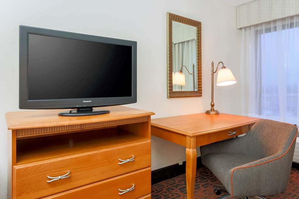Hotel photo 9 of Hampton Inn Laredo.