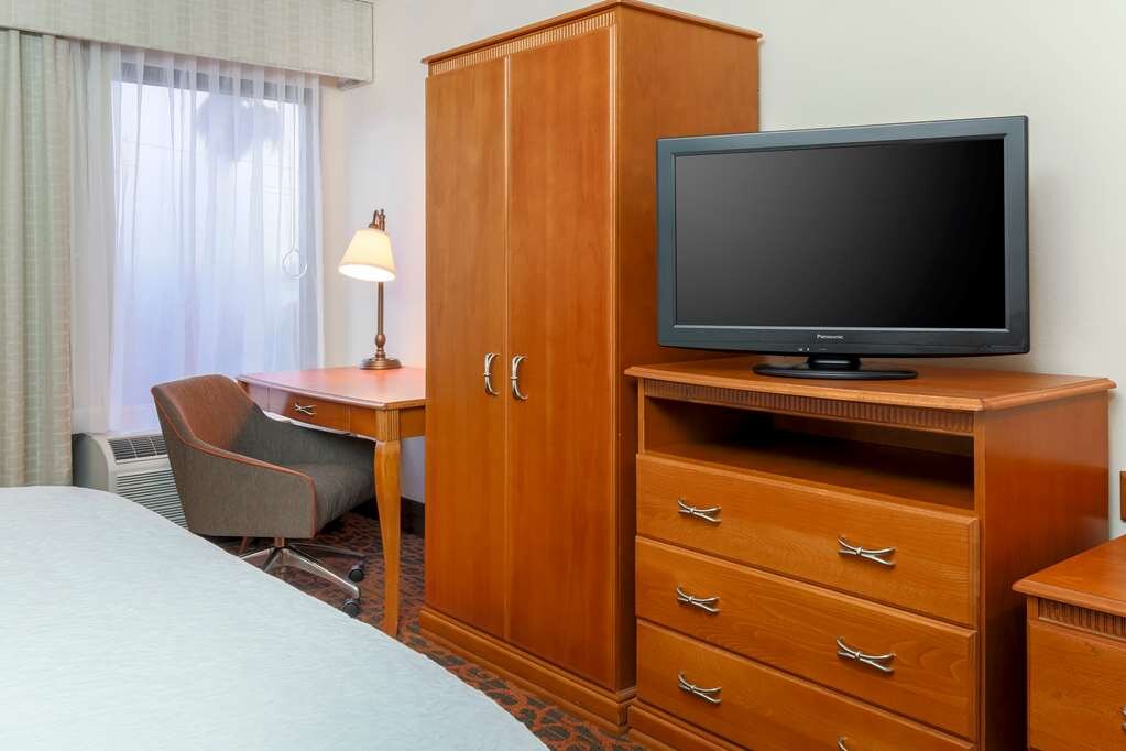 Hotel photo 32 of Hampton Inn Laredo.