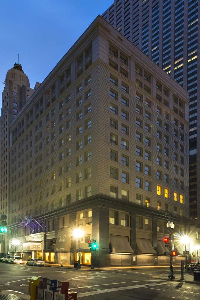 Hotel photo 1 of Hampton Inn & Suites New Orleans Downtown (French Quarter Area).