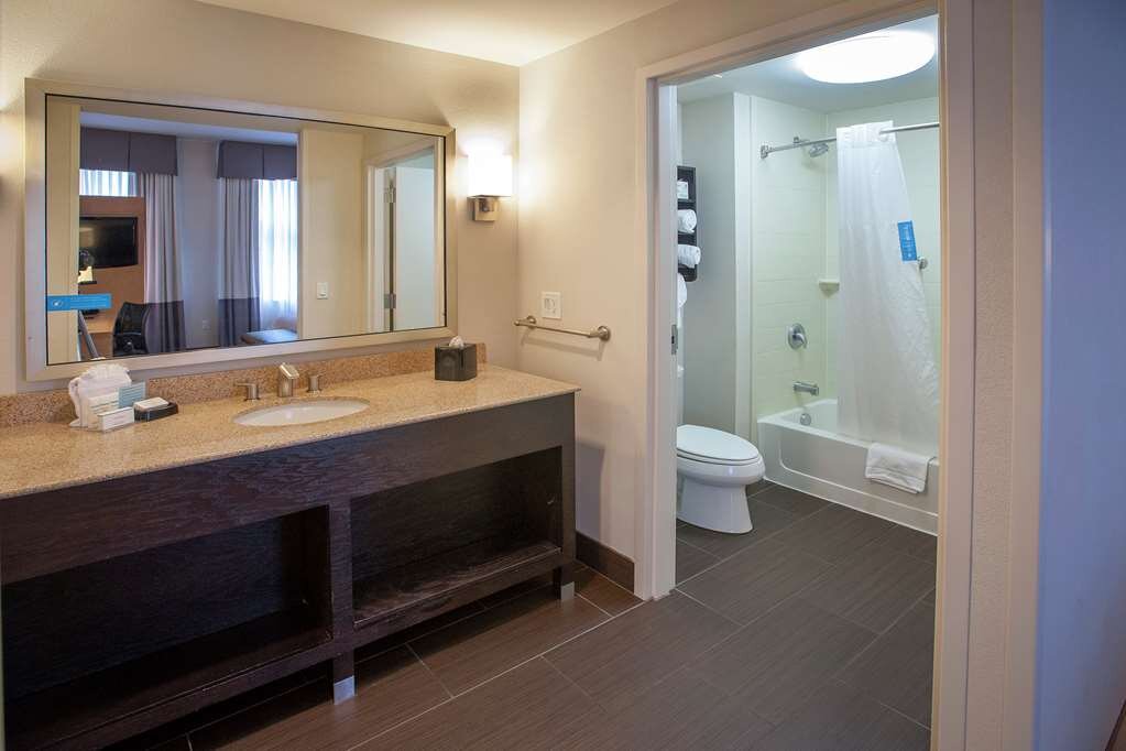 Hotel photo 28 of Hampton Inn & Suites New Orleans Downtown (French Quarter Area).