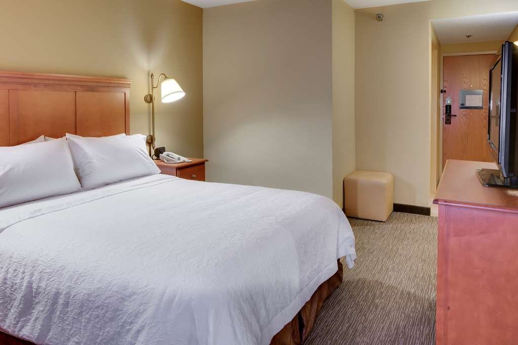 Hotel photo 39 of Hampton Inn Pittsburgh / Greentree.