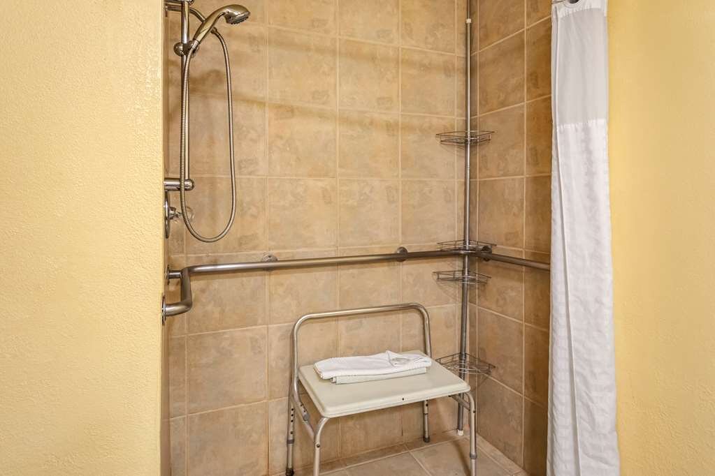Hotel photo 20 of Quality Inn Paradise Creek.