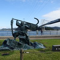 平清盛の四男で平氏を代表する武将の平知盛