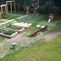 Öffentlicher Spielplatz Beim Kloster Zum Heiligen Kreuz
