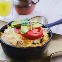 Fritatta: Robin´s home creation with eggs, veggies and cheese in a cast iron skillet.