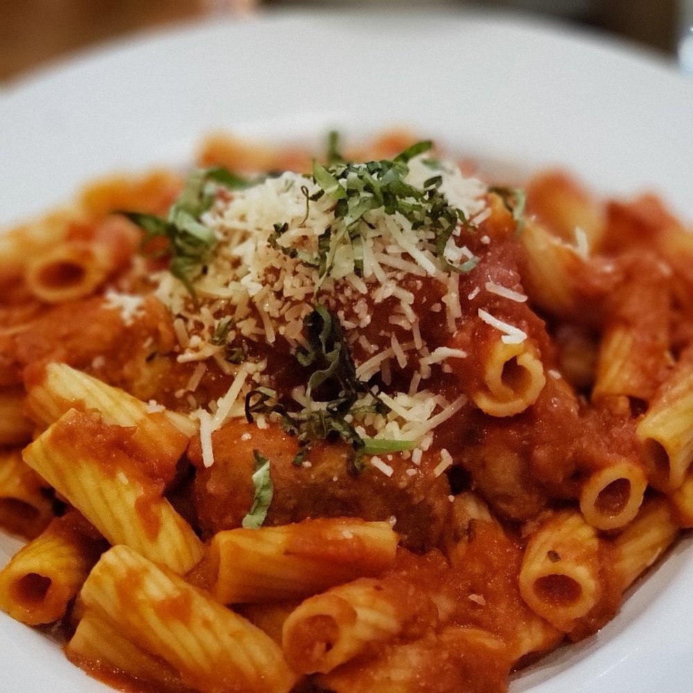 THE 10 BEST Restaurants in Lorain (Updated January 2024)