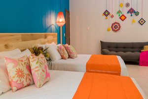 Room & Suite