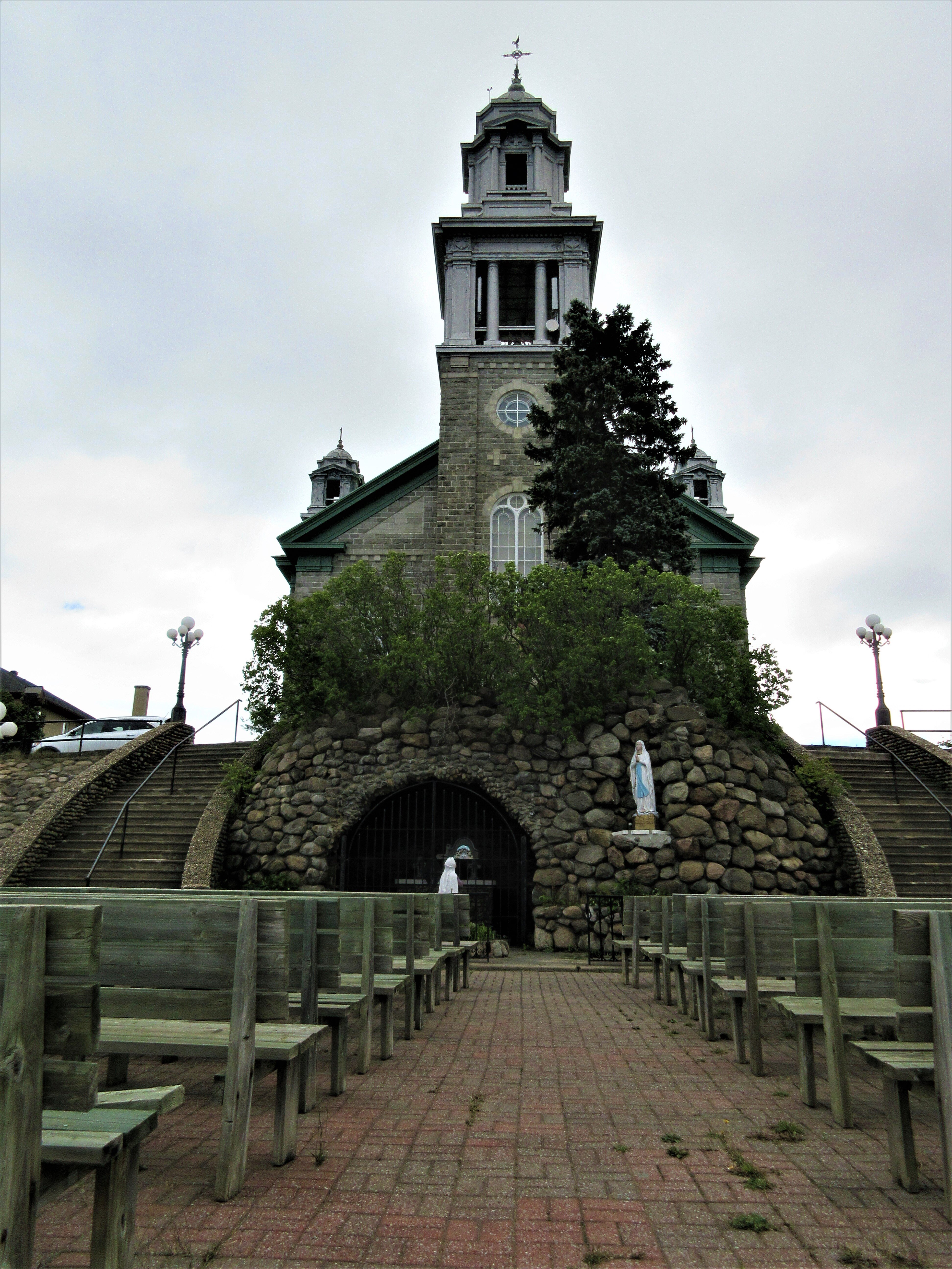 Église De Notre-Dame-de-Lourdes (Mont-Joli) - All You Need To Know ...