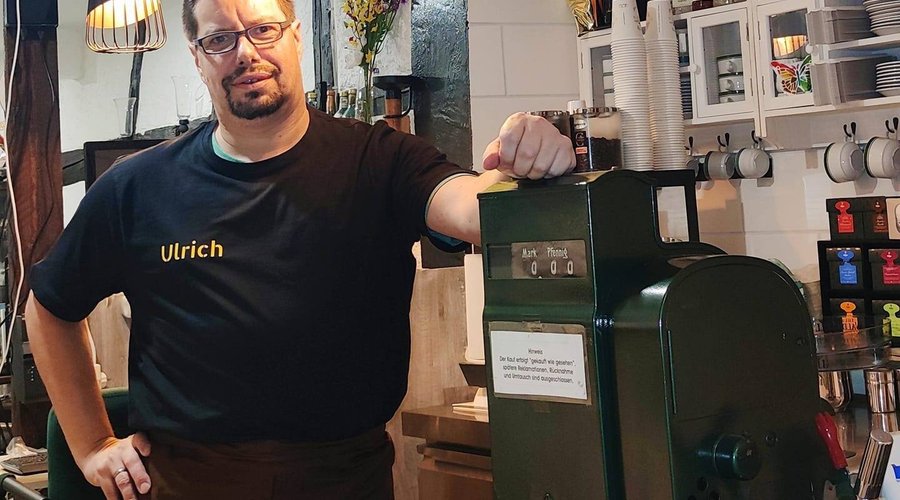 Darf ich mich vorstellen Ulrich Wiegelmann 
oder ganz einfach Uli 