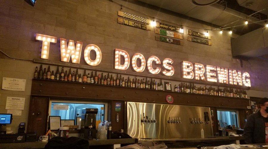 Two Docs Brewing Co., 러벅 - 레스토랑 리뷰 - 트립어드바이저