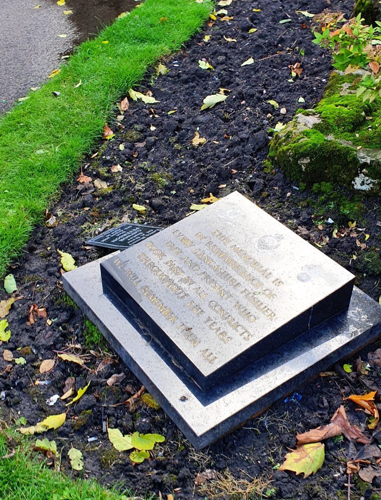 Lancashire Fusilier Monument (Liverpool) - All You Need to Know BEFORE ...