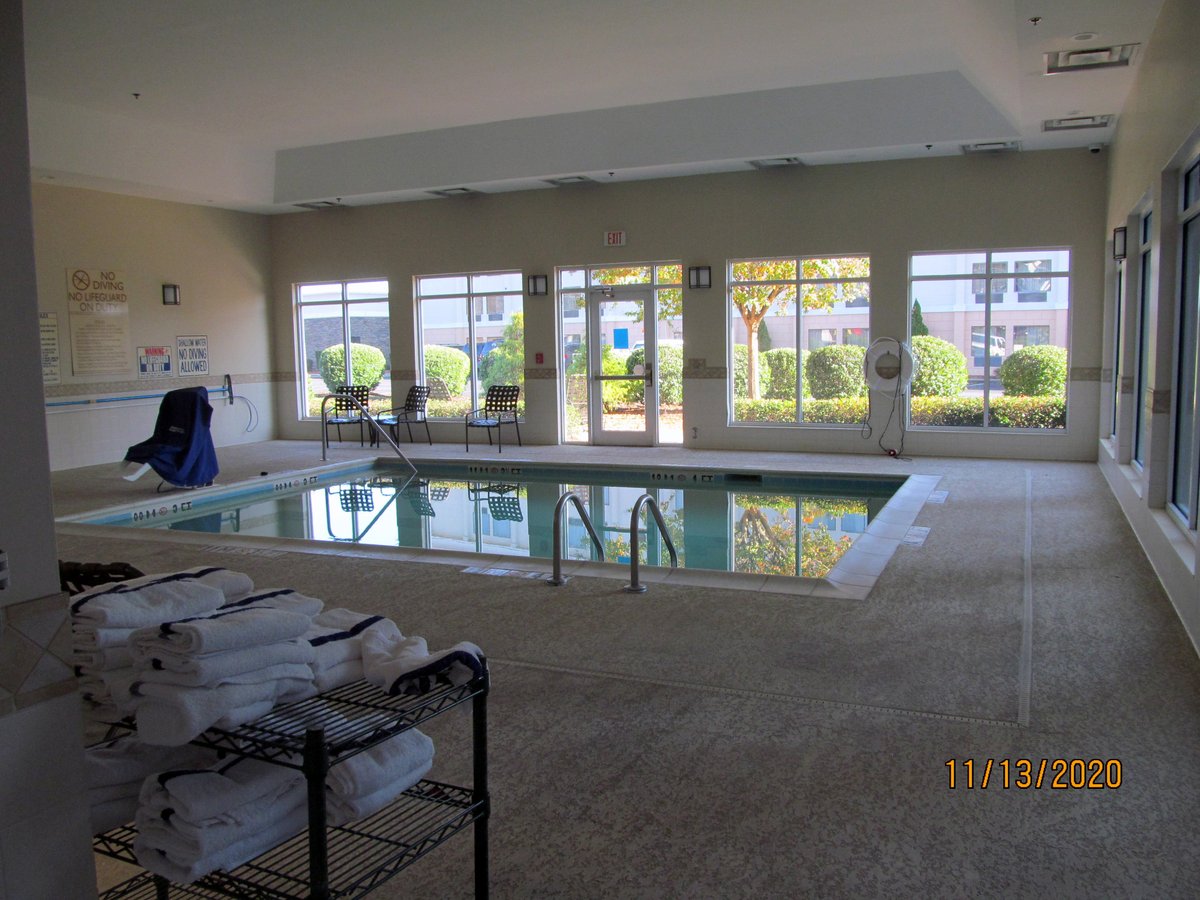 Hilton Garden Inn Greensboro Pool Pictures & Reviews - Tripadvisor