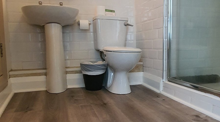 Hotel Bathroom 