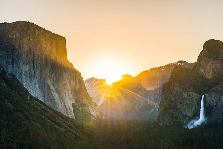 2024 Yosemite Valley Private Hiking Tour