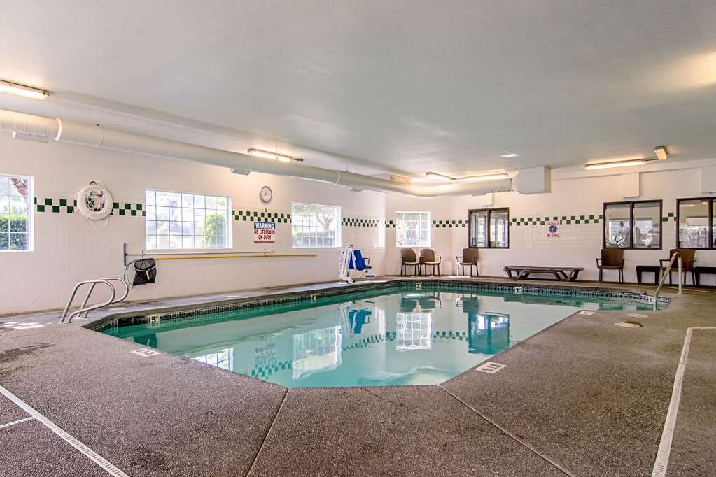 Hotel photo 4 of Comfort Suites Columbia River.