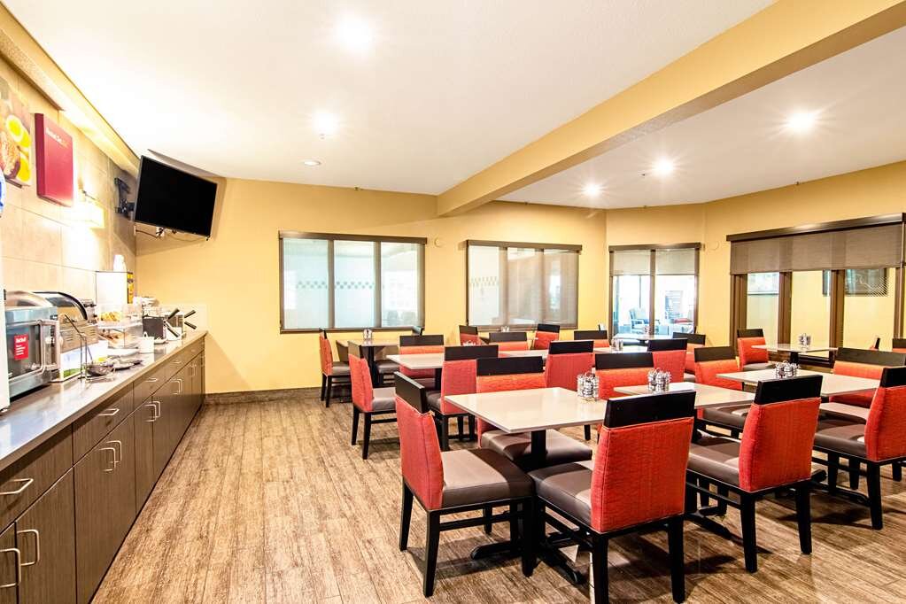 Hotel photo 57 of Comfort Suites Columbia River.