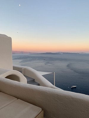 Luxury Holidays in Oia  Mystique, a Luxury Collection Hotel