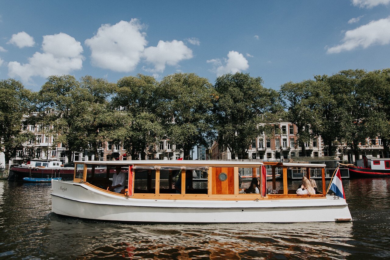 luxury boat tour amsterdam