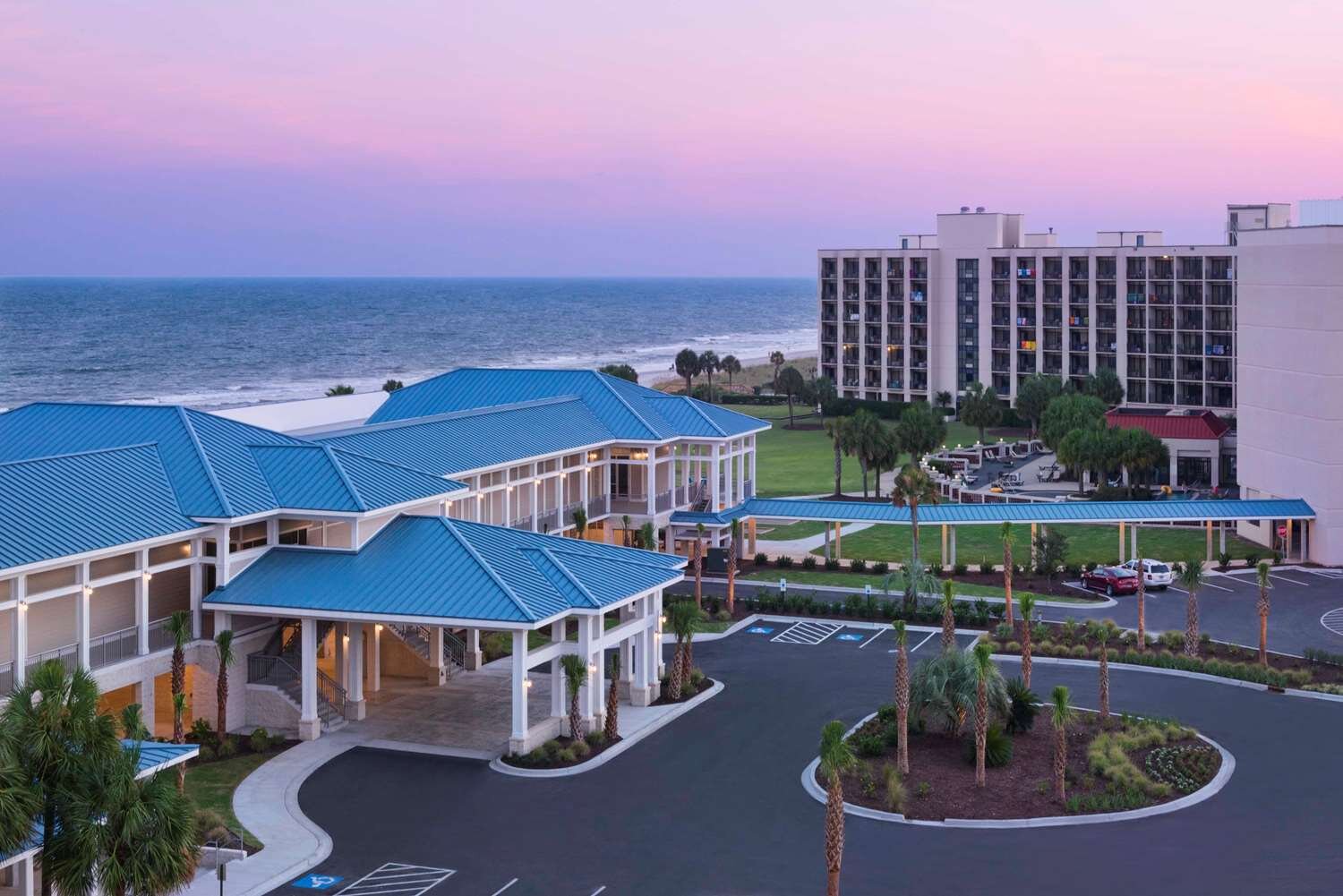 DOUBLETREE RESORT BY HILTON MYRTLE BEACH OCEANFRONT 133 1 8 8   Exterior 