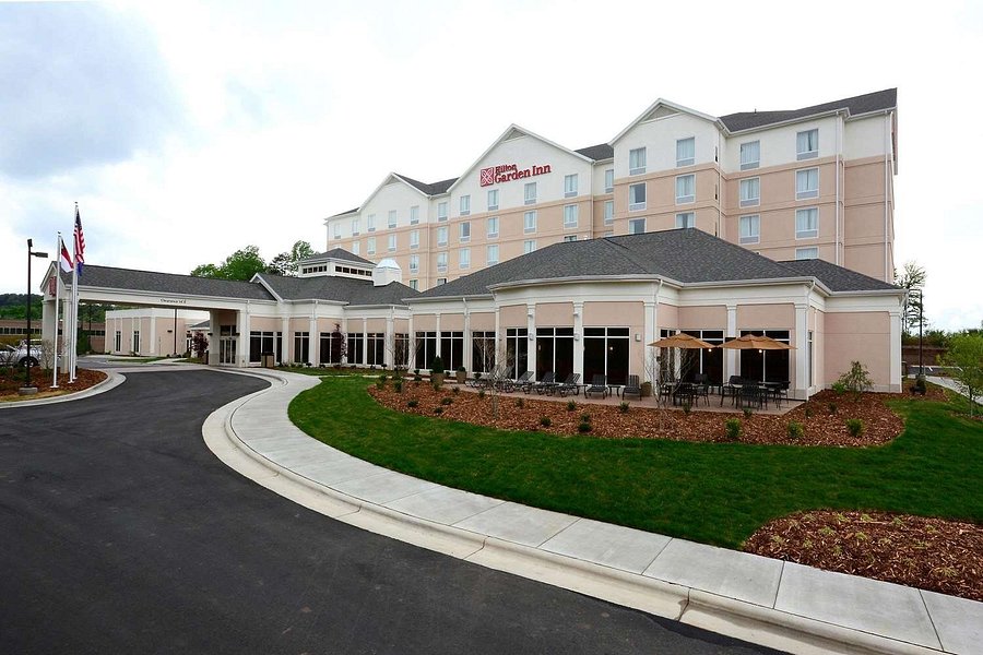 Hilton Garden Inn Greensboro Airport 93 ̶1̶2̶9̶ Prices And Hotel