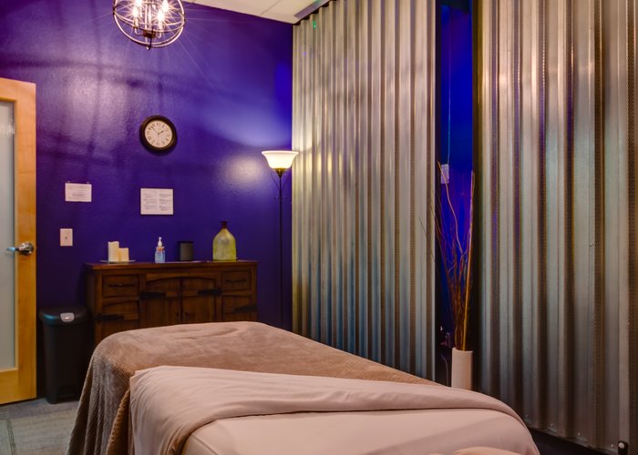 Back In A Flash Chiropractic & Massage - All You Need to Know BEFORE You Go (with Photos)
