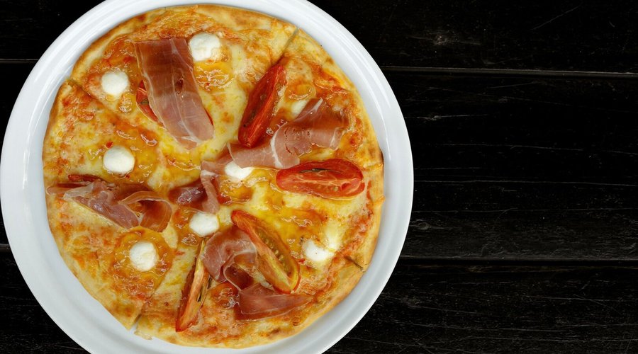 Marmi!
Pizza fora do cardápio.
Sabe aquele trumfo escondido?
Tipo pizza secreta? 
Temos !