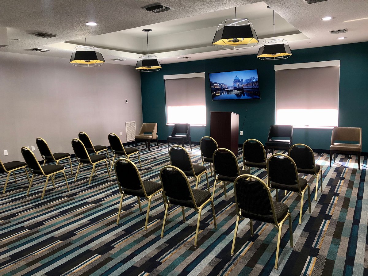La Quinta Inn &amp; Suites by Wyndham Tampa Central, hotel in Tampa