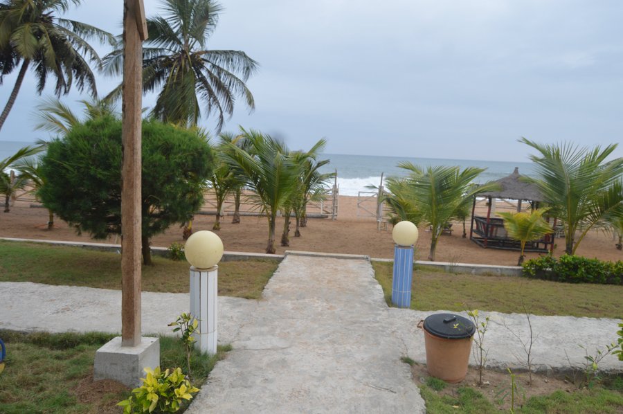 AFRICAN SANDS LODGE - Prices & Hotel Reviews (Jacqueville, Ivory Coast) - Tripadvisor