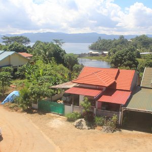 Pemandangan Danau Matano Sorowako