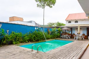 Piscina e praia