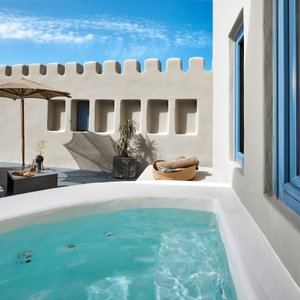 Emerald Suite Patio 