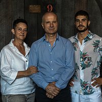 Ricca di una lunga storia, Fattoria del Piccione promuove gusto, raffinatezza e amore per il vino da oltre cento anni.